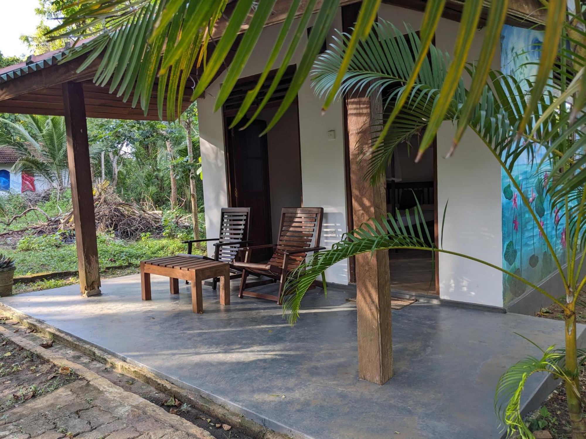 Silent Cabana And Restaurant Marakolliya, Tangalle Kültér fotó